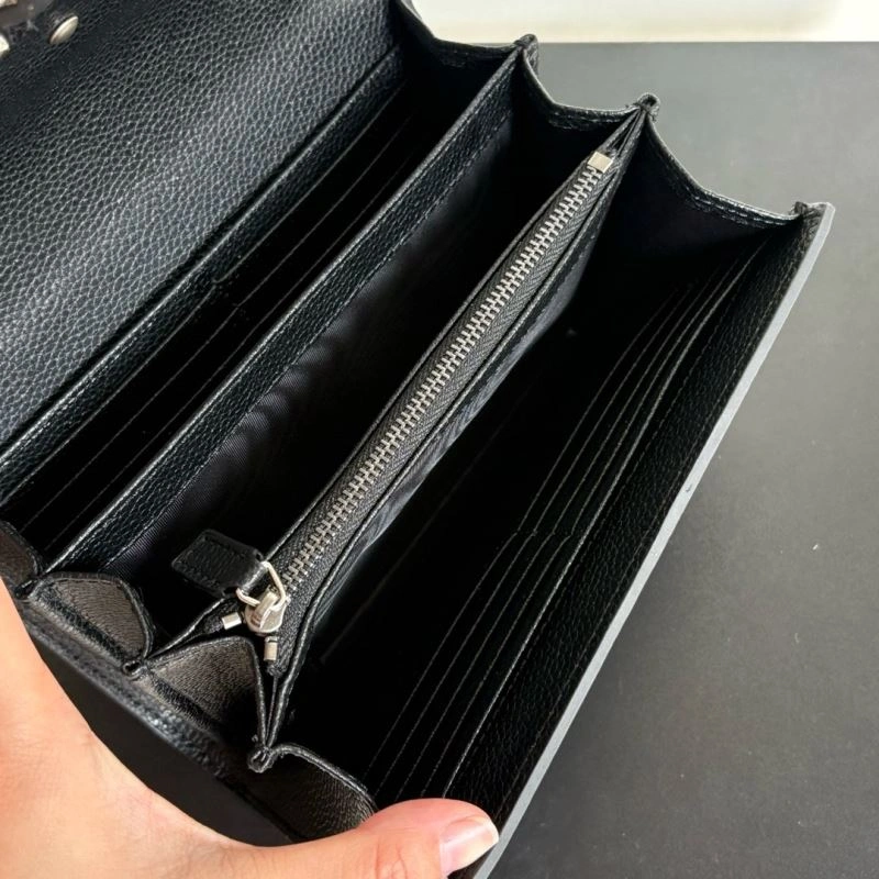 Sleek Gucci Satchel Bags Others 80822