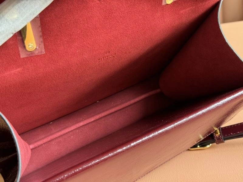 Breathable Gucci Satchel Bags Others 67333