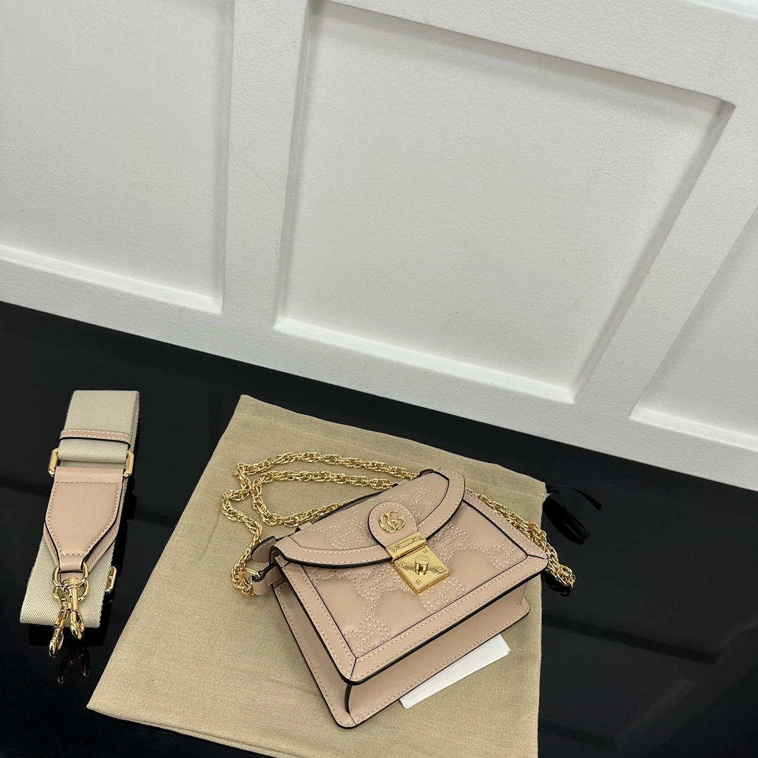 SmoothTexture Gucci Satchel Bags 72525