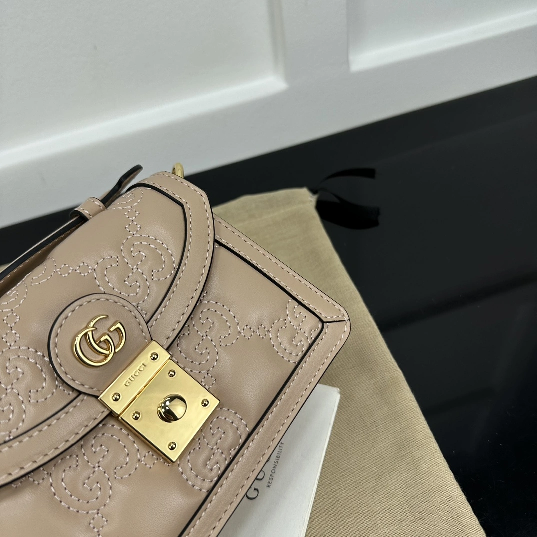SmoothTexture Gucci Satchel Bags 72525