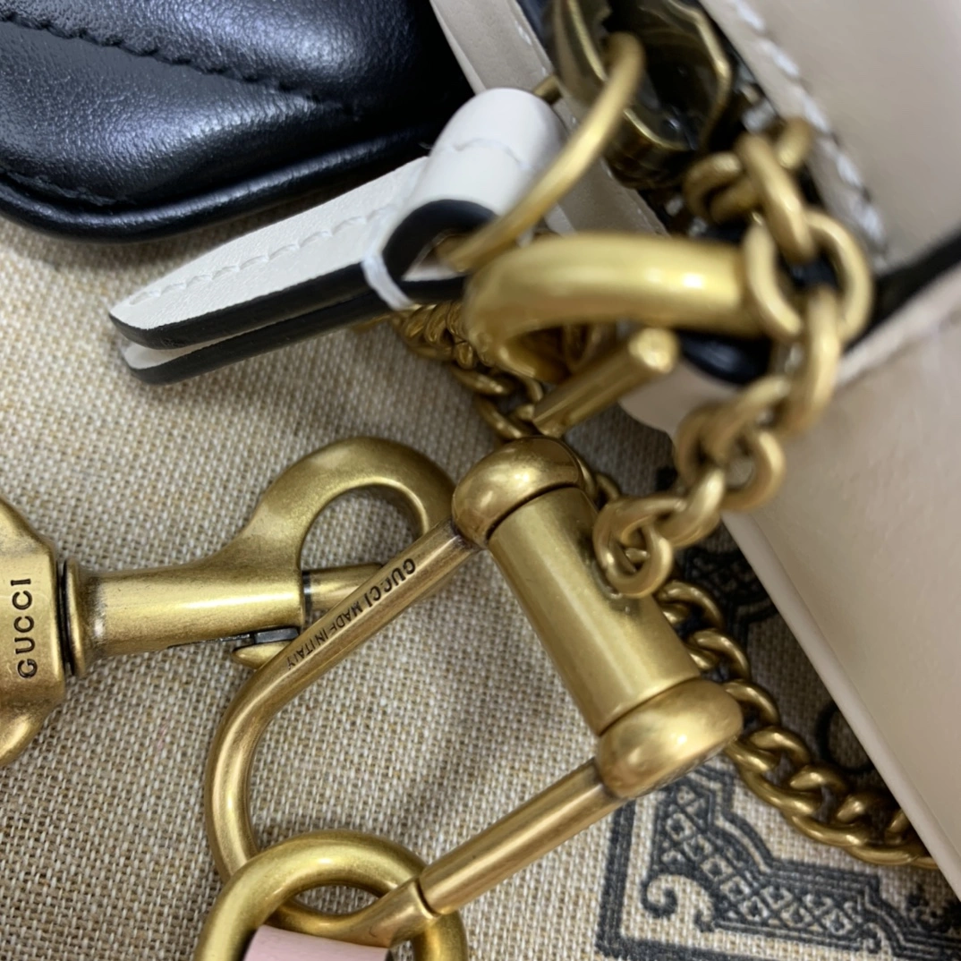 SmoothTexture Gucci Satchel Bags 67419