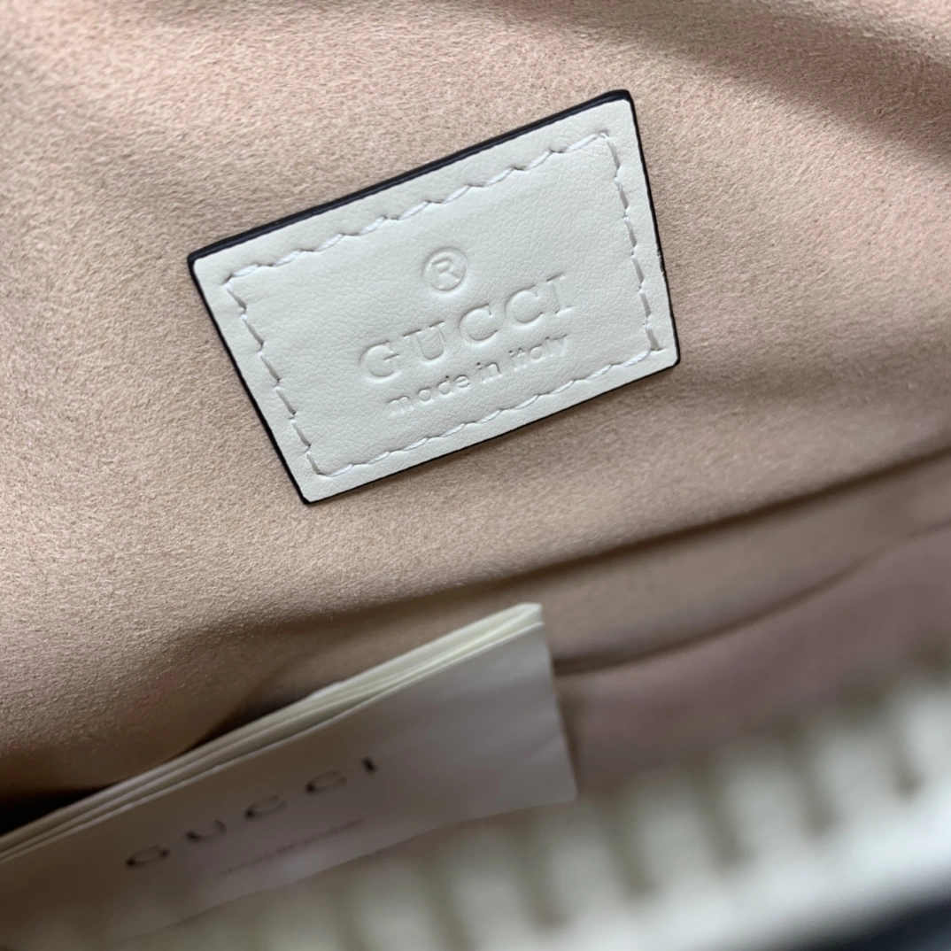 SmoothTexture Gucci Satchel Bags 67419