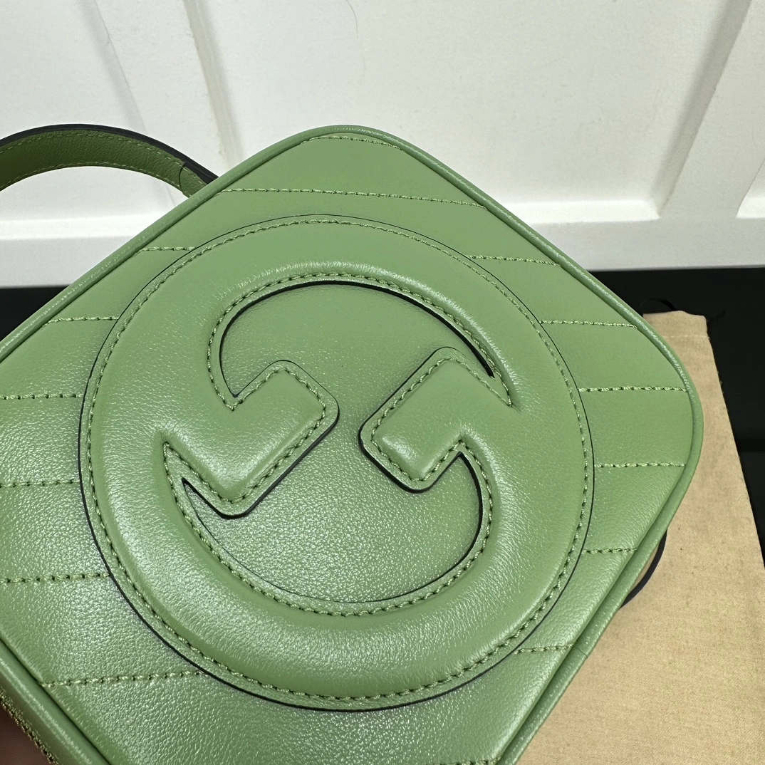 WeatherProof Gucci Satchel Bags 67392