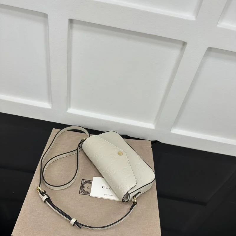 Gucci Satchel Bags Neat 51162