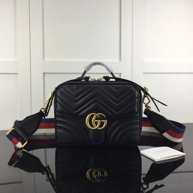 SmoothTexture Gucci Satchel Bags 50837