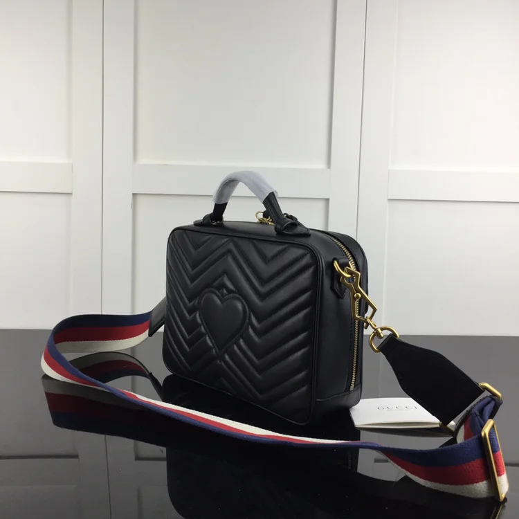 SmoothTexture Gucci Satchel Bags 50837