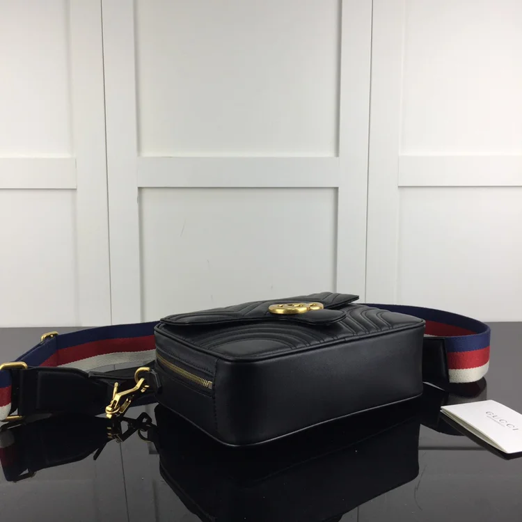 SmoothTexture Gucci Satchel Bags 50837