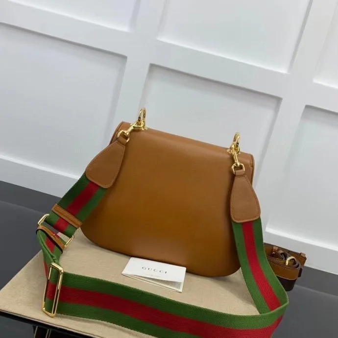 Unisex Gucci Satchel Bags 50724