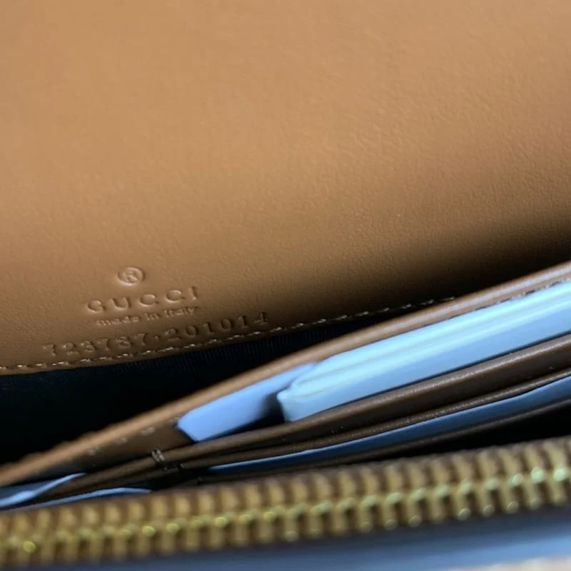 Flexible Gucci Satchel Bags 50646
