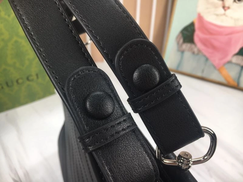 Unisex Gucci Satchel Bags 81285