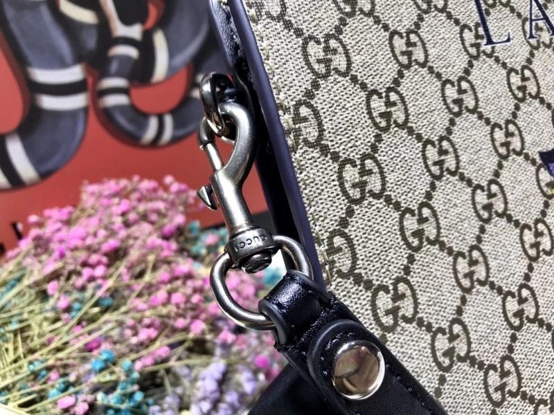 Resilient Gucci Satchel Bags 81132