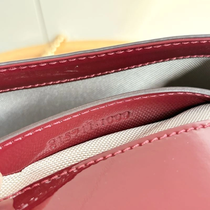 Gucci Satchel Bags Elegant 80977