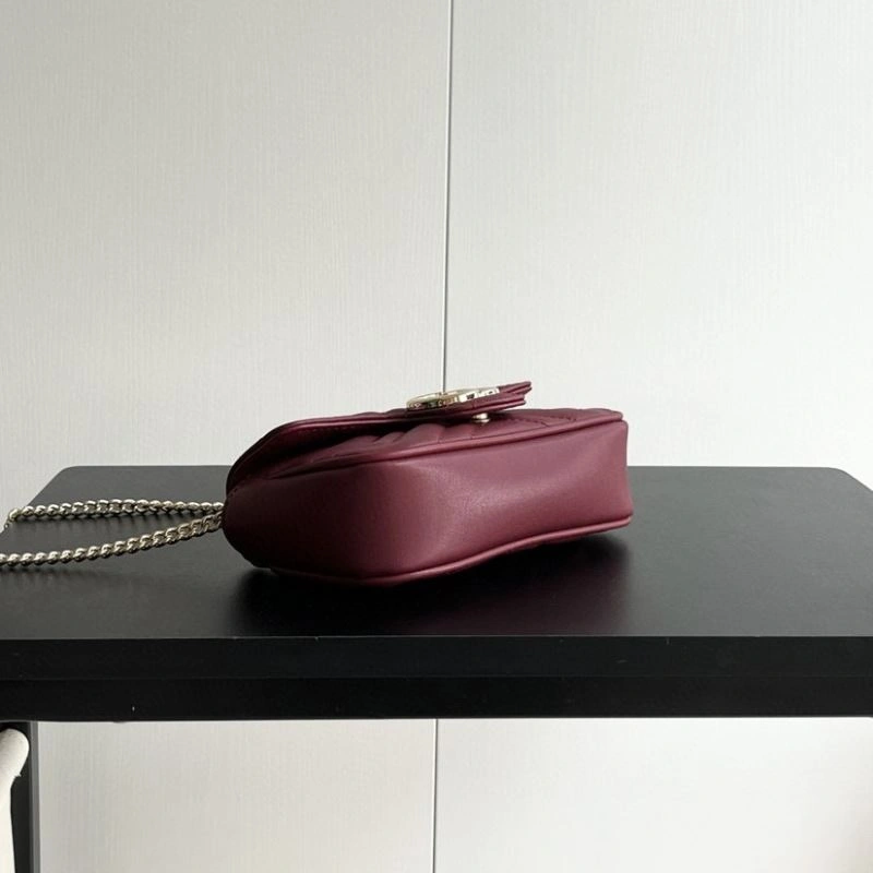 Unisex Gucci Satchel Bags 80939