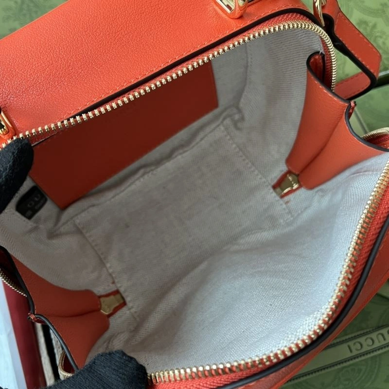 SmoothTexture Gucci Satchel Bags 74540