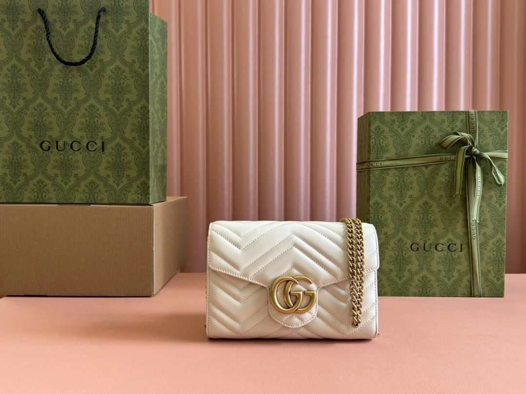 RelaxedFit Gucci Satchel Bags 72384