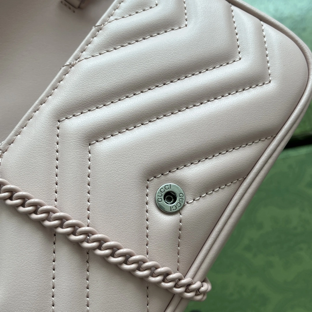 Gucci Satchel Bags Functional 72351