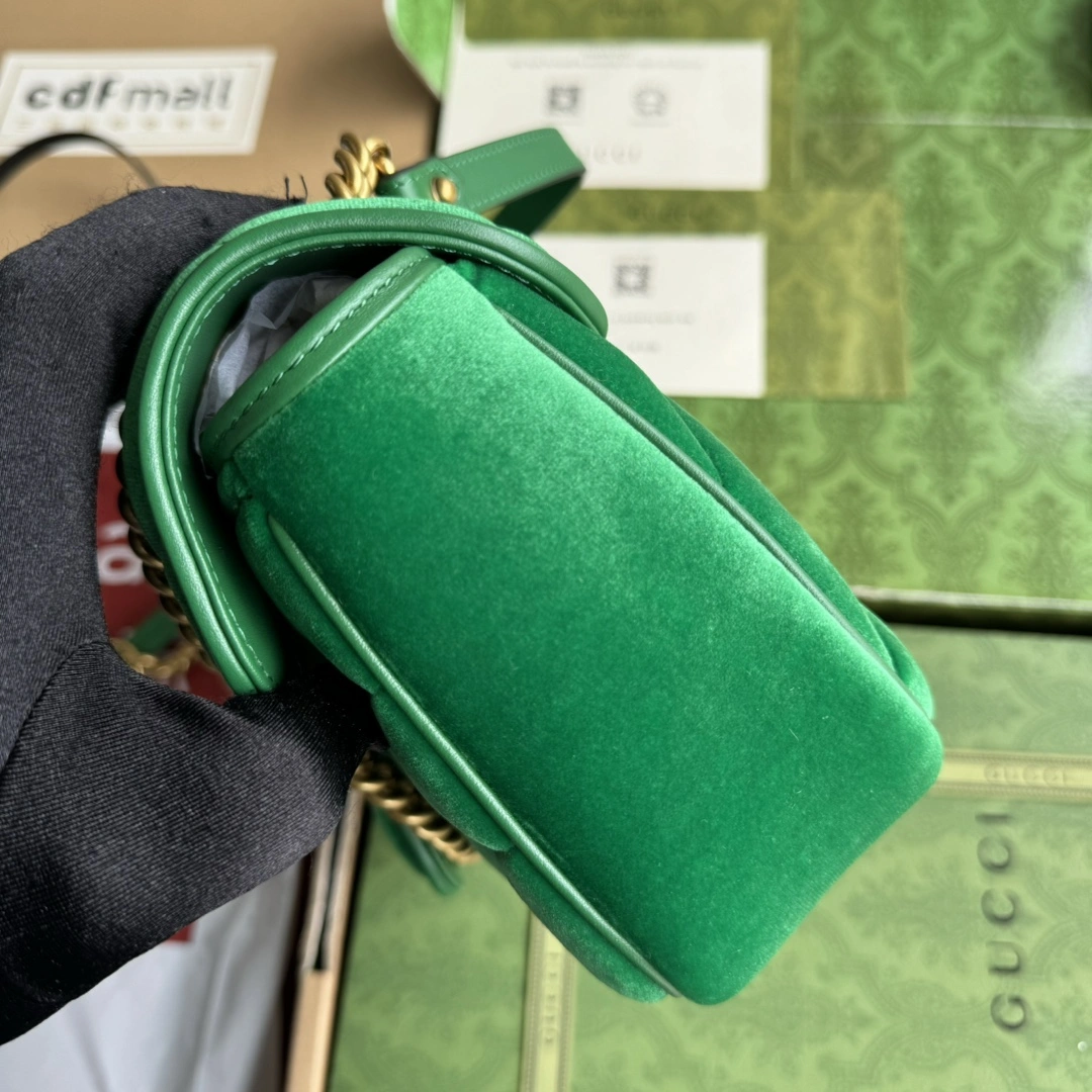 Breathable Gucci Satchel Bags 72367