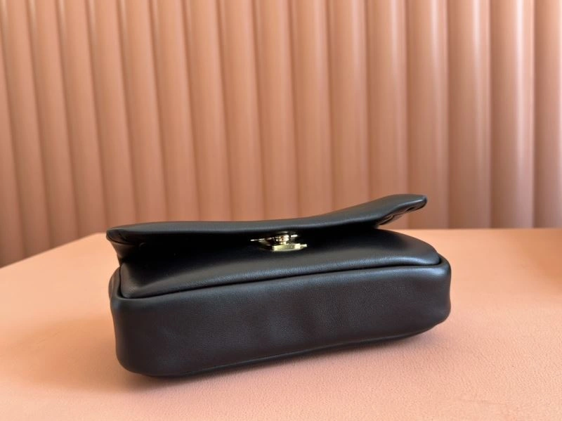 Gucci Satchel Bags Cozy 67336