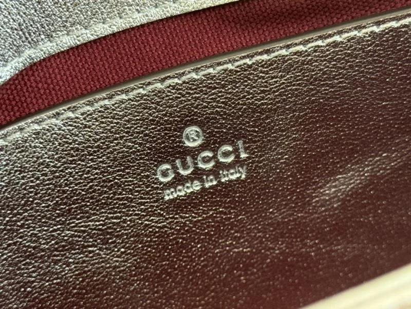 Flexible Gucci Satchel Bags 49921