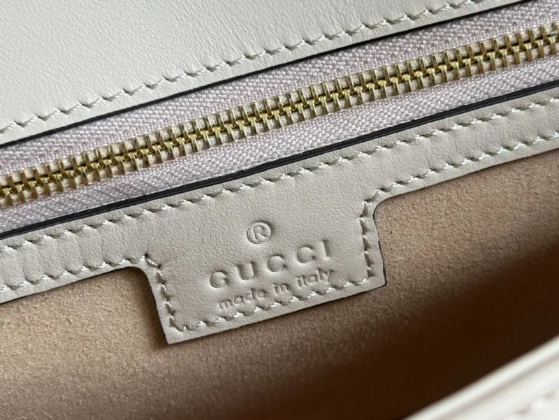 Breathable Gucci Satchel Bags 49925