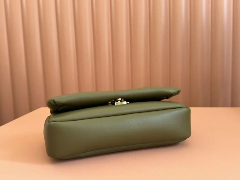 Gucci Satchel Bags Versatile 49875