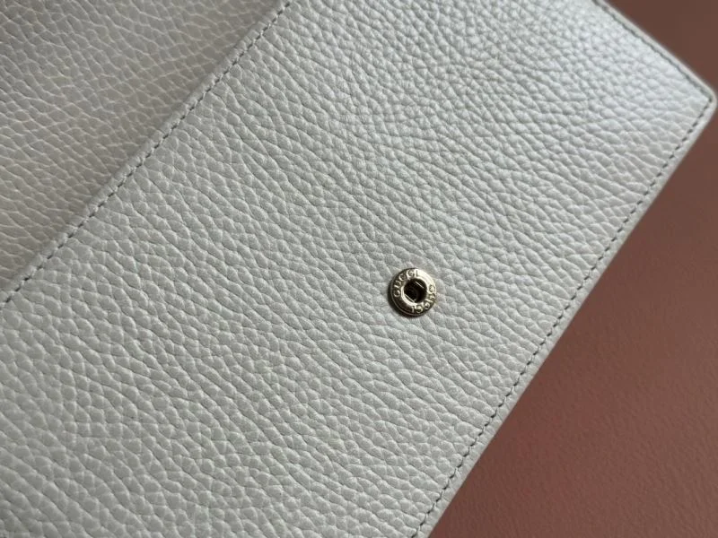 Gucci Satchel Bags Elegant 49826
