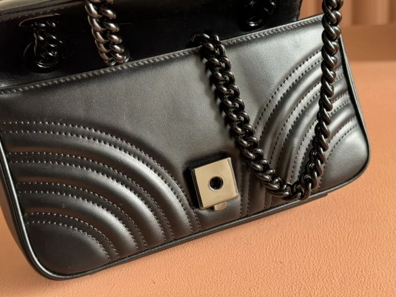 Gucci Satchel Bags Minimalist 49812