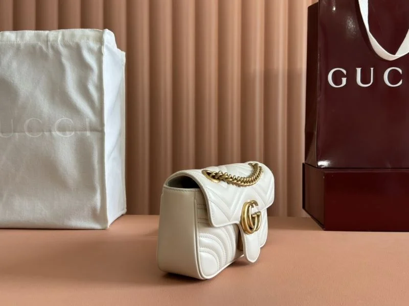 Gucci Satchel Bags Elegant 49743