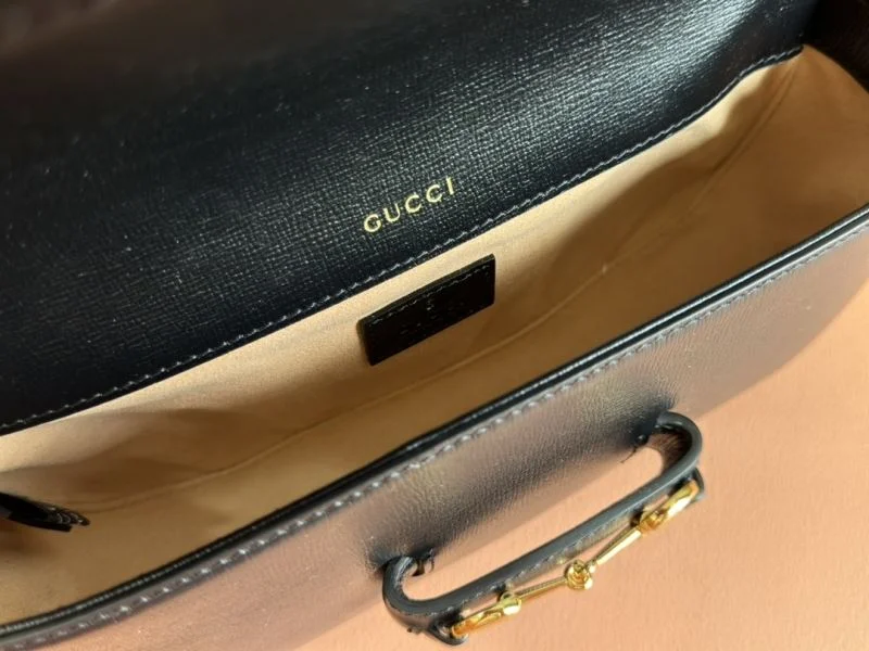 SmoothTexture Gucci Satchel Bags 49697