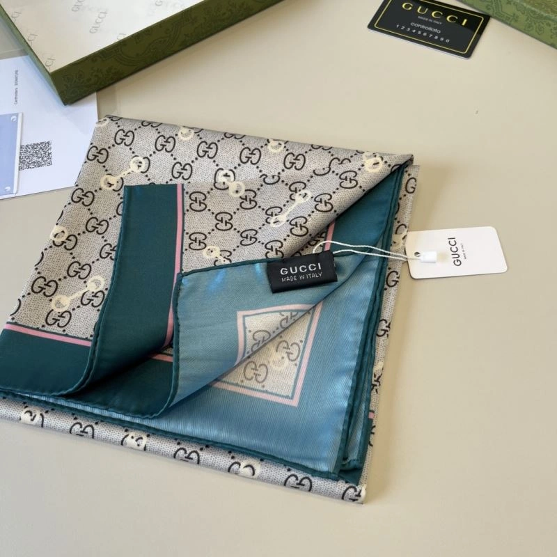 Gucci Scarf WeatherProof 270714