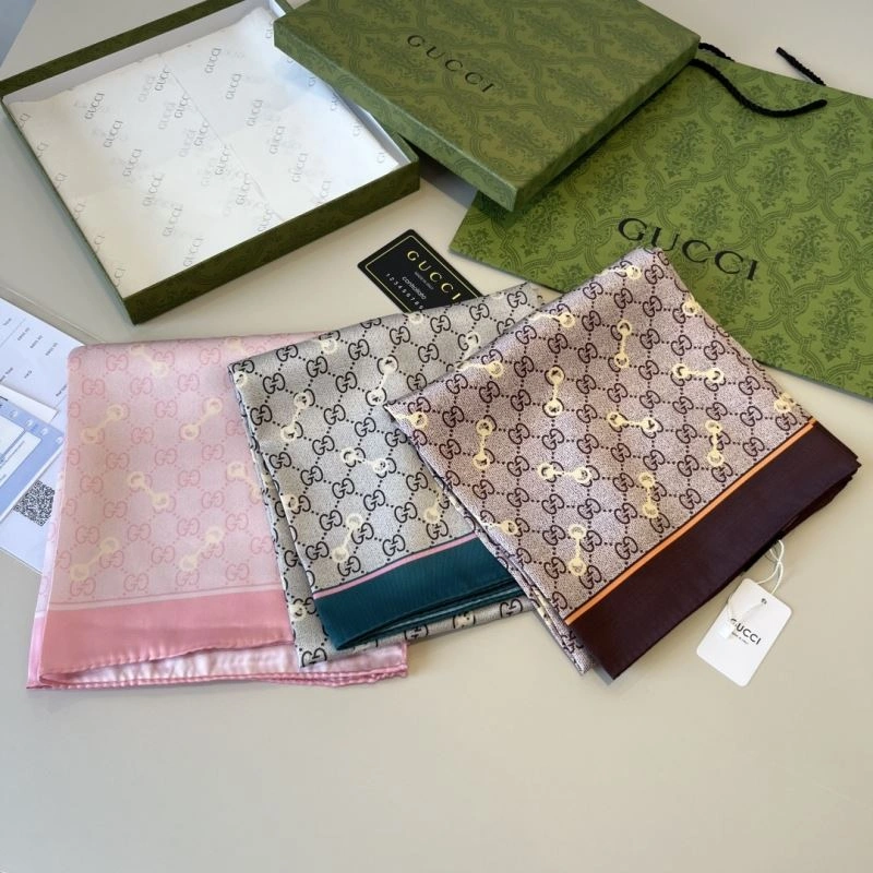 SmoothTexture Gucci Scarf 270719