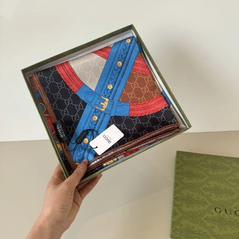Gucci Scarf ZipUp 270690