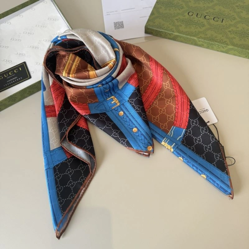 Gucci Scarf ZipUp 270690