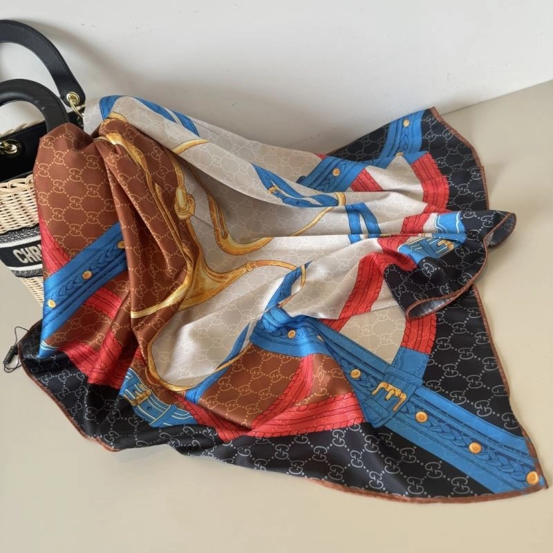 Gucci Scarf ZipUp 270690