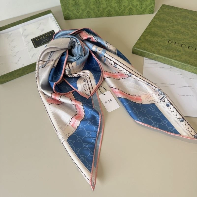 Gucci Scarf Resilient 270689