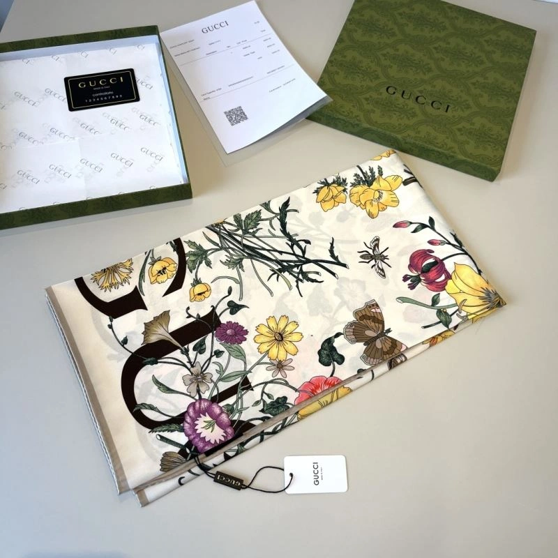 Gucci Scarf Fashionable 270694