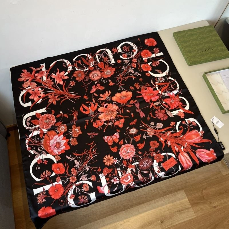 Gucci Scarf Stylish 270704