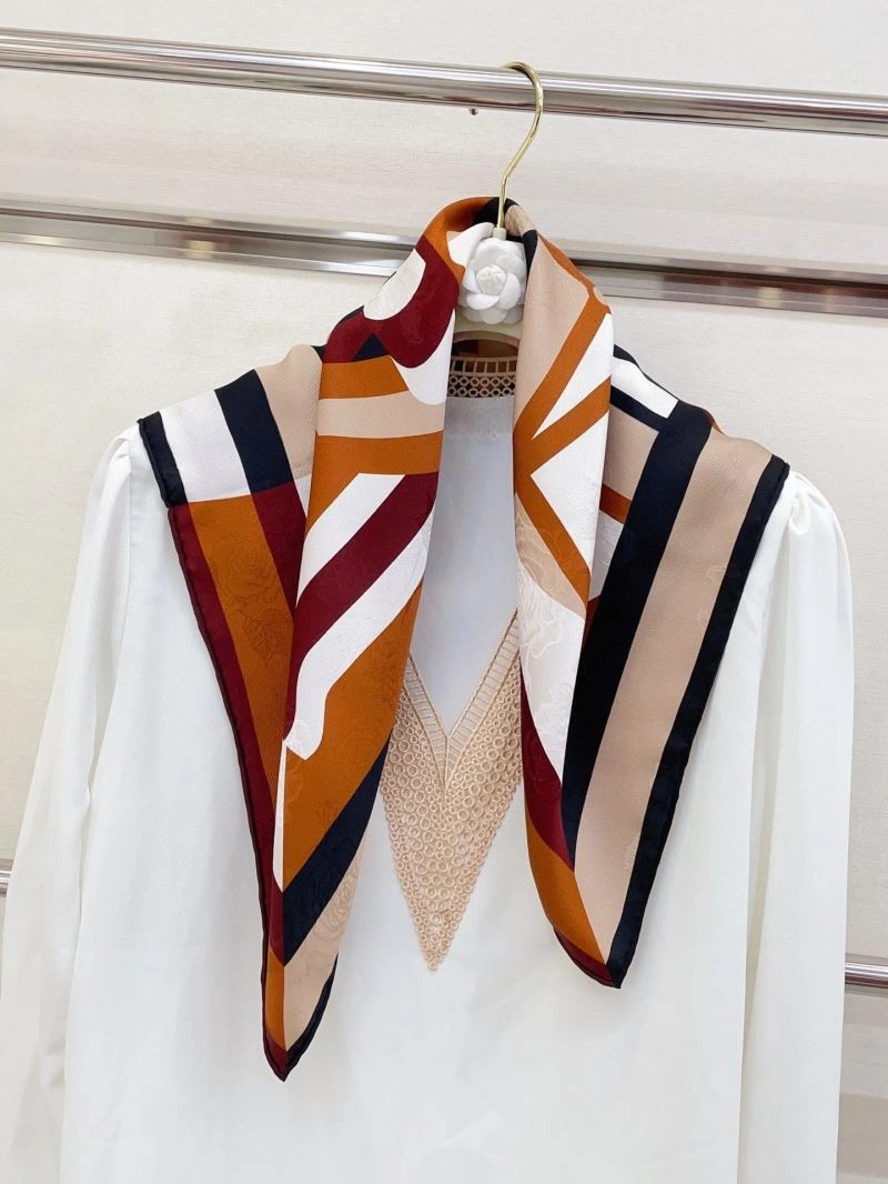 Trendy Gucci Scarf 270684