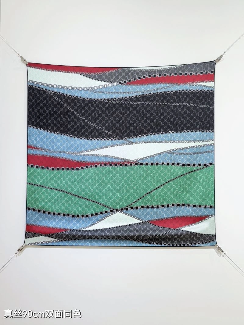 RelaxedFit Gucci Scarf 271080