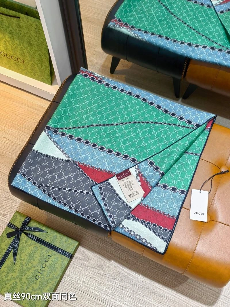 RelaxedFit Gucci Scarf 271080