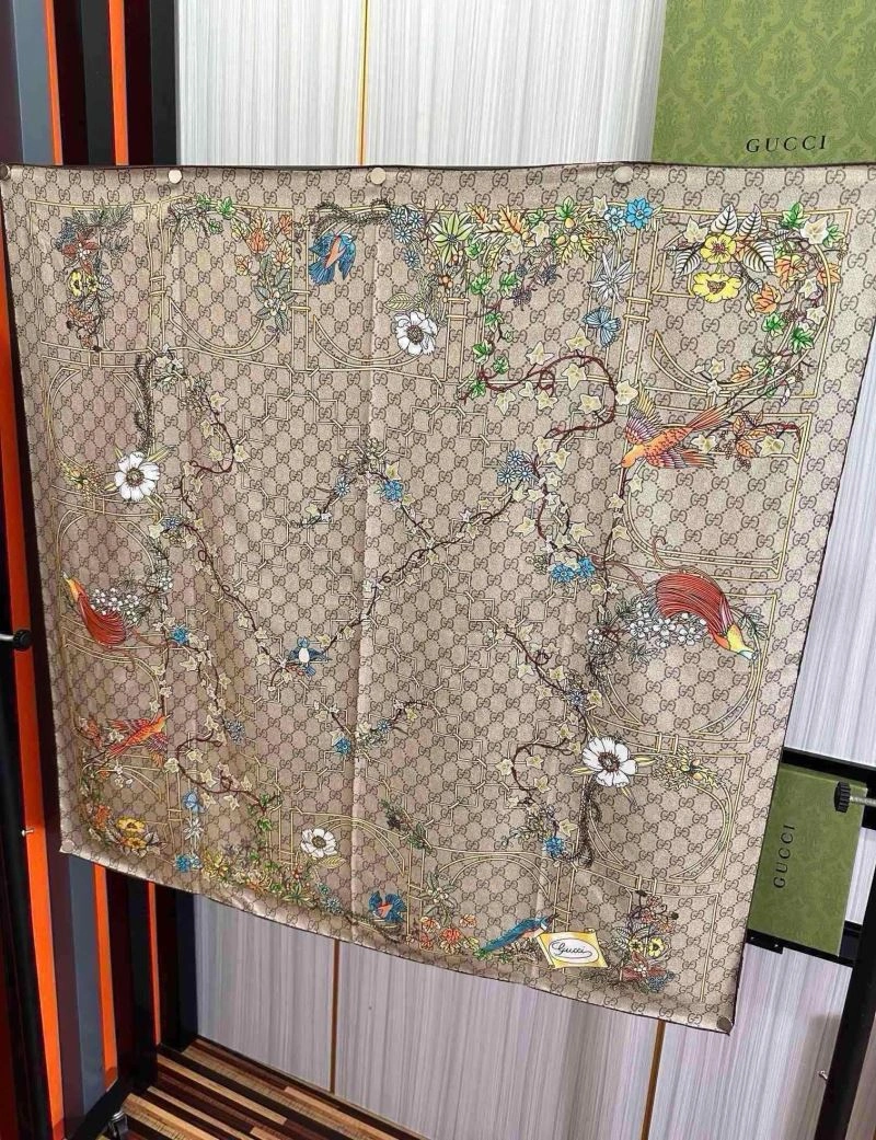 Efficient Gucci Scarf 271075