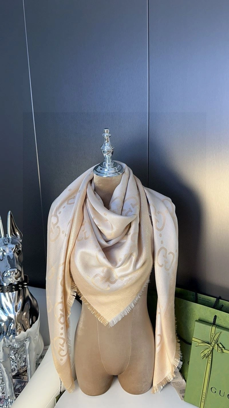 Practical Gucci Scarf 271069