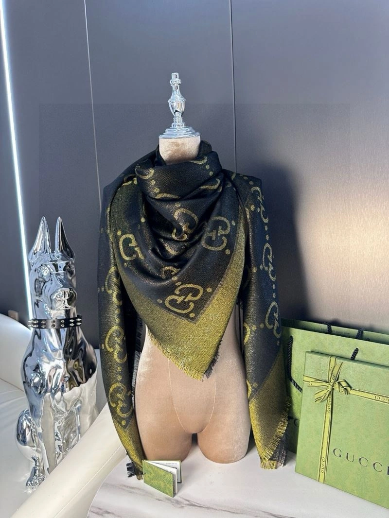 Gucci Scarf Packable 271067