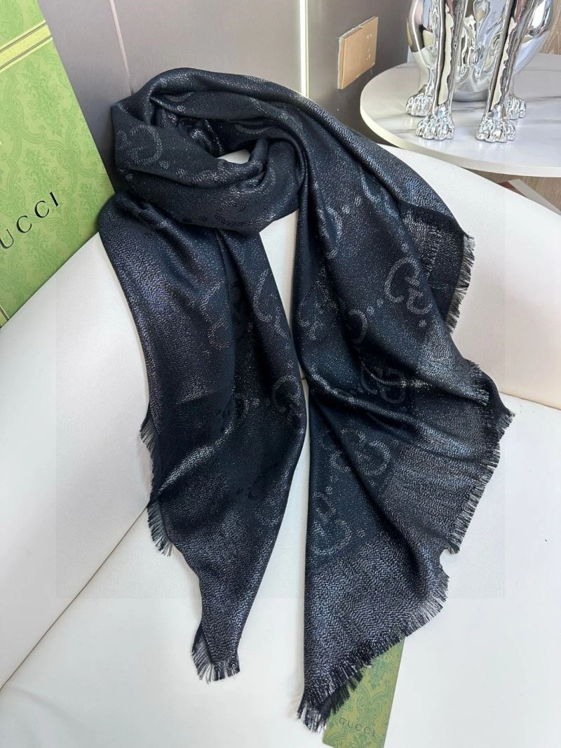 Resilient Gucci Scarf 271065