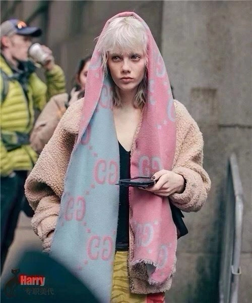 StreetReady Gucci Scarf 271049
