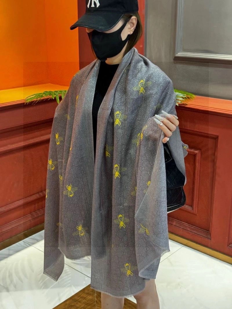 Elegant Gucci Scarf 271044