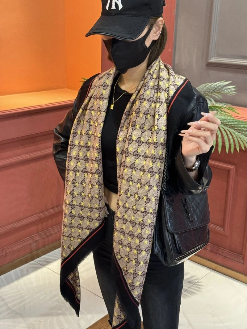 Gucci Scarf TechFriendly 271815