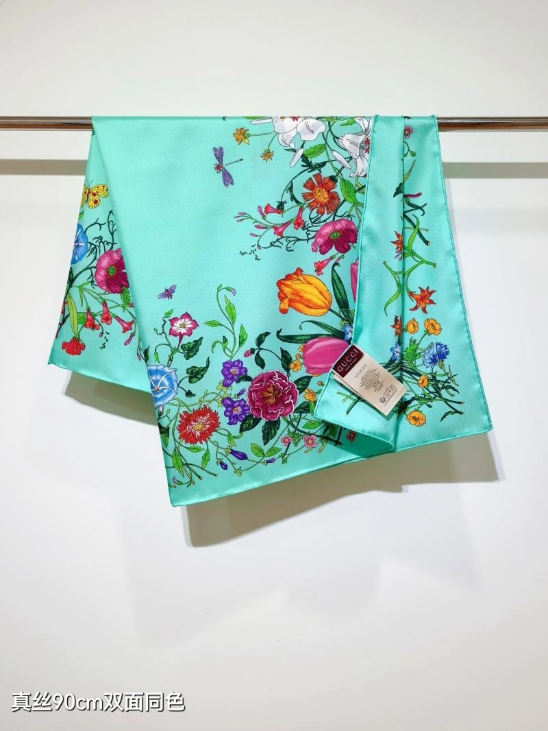 Timeless Gucci Scarf 271806