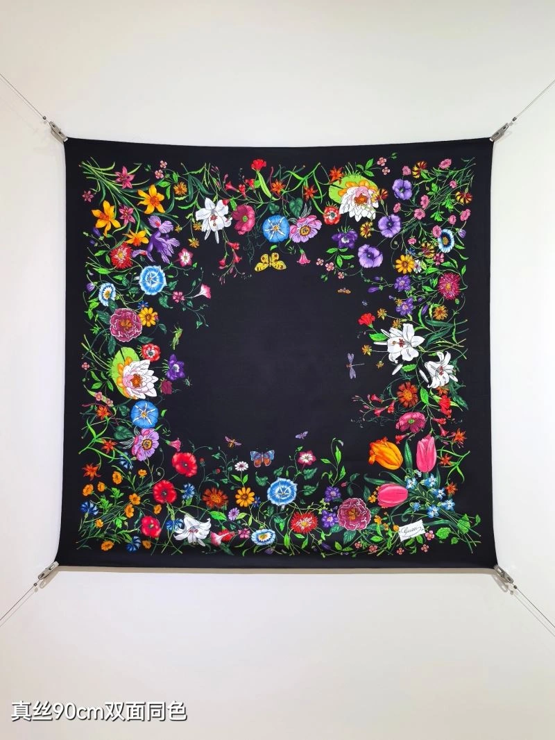 Gucci Scarf SoftTouch 271810