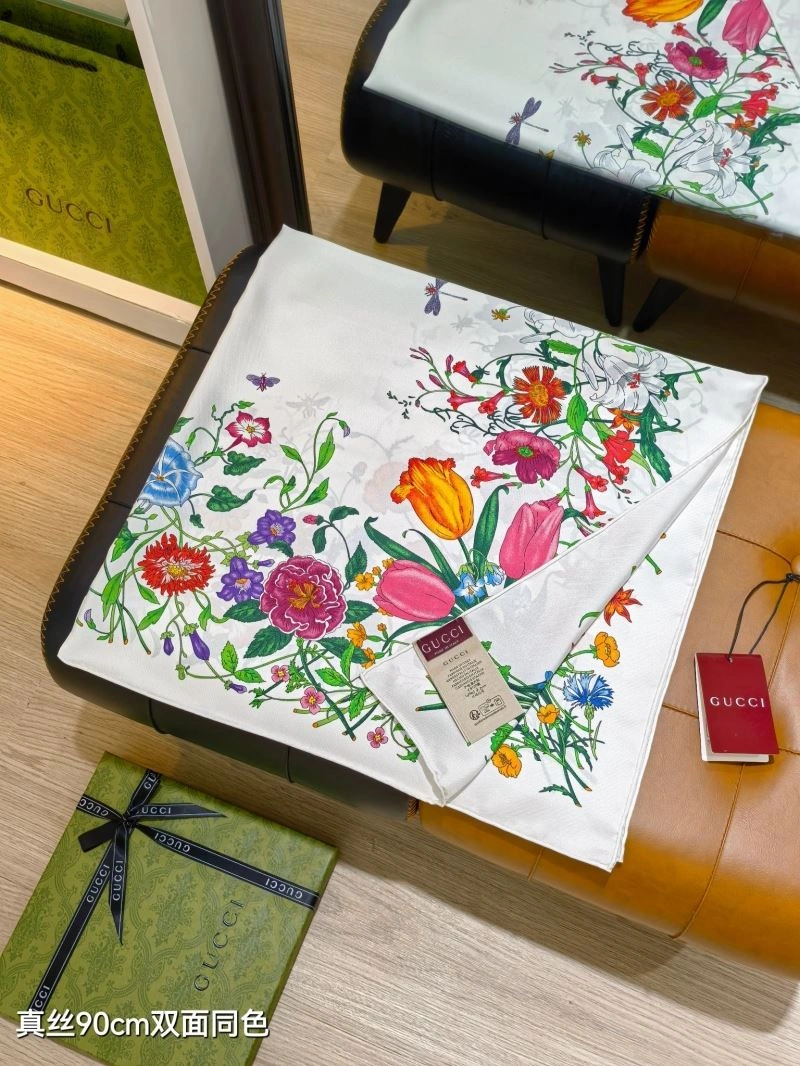 Gucci Scarf Lightweight 271788